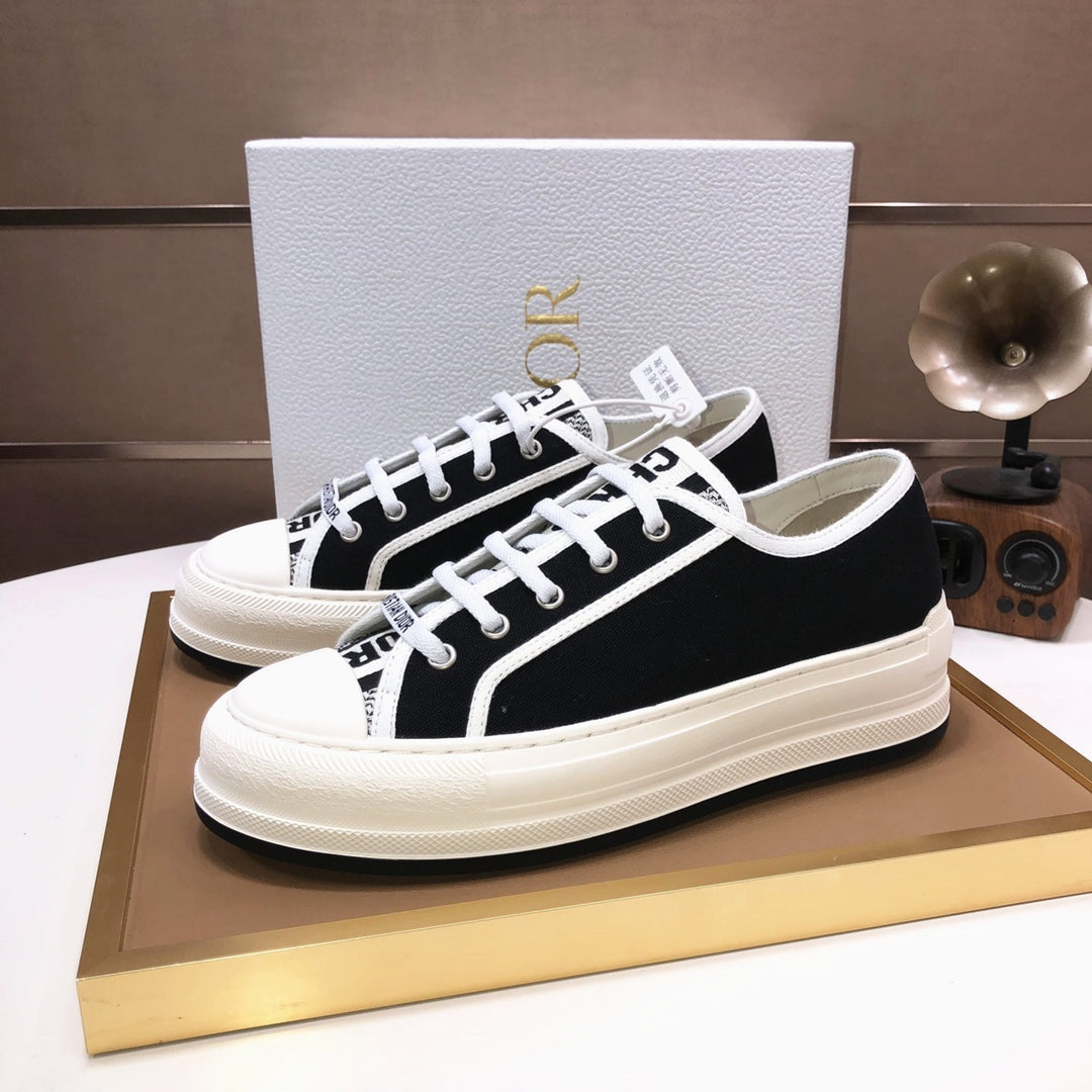 Dior Sneakers #420