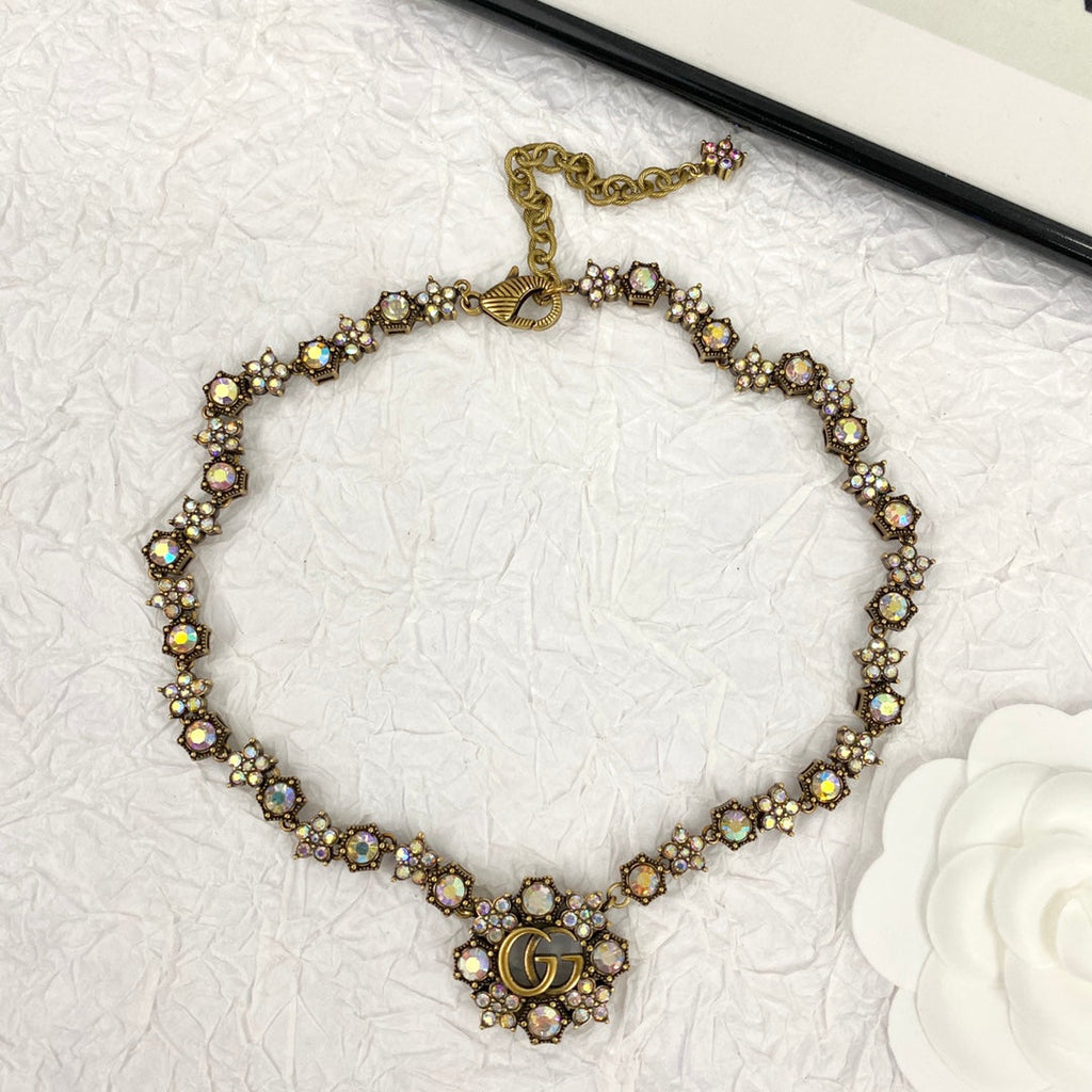 GUCCI CN011 Crystal Vintage Necklace