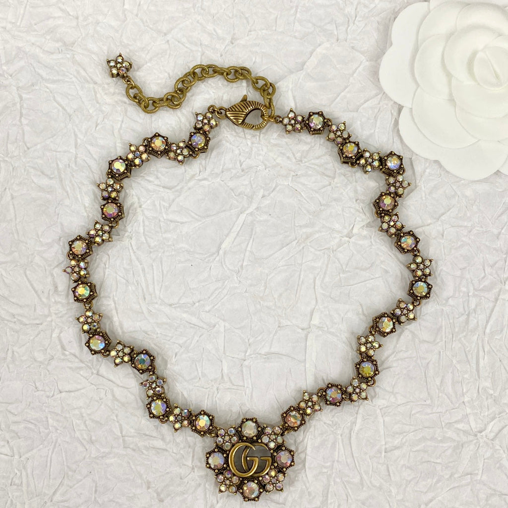 GUCCI CN011 Crystal Vintage Necklace