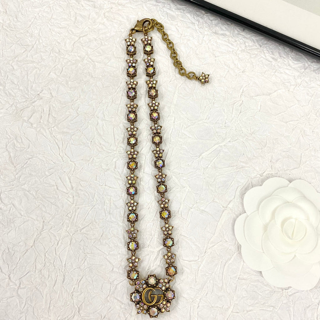 GUCCI CN011 Crystal Vintage Necklace