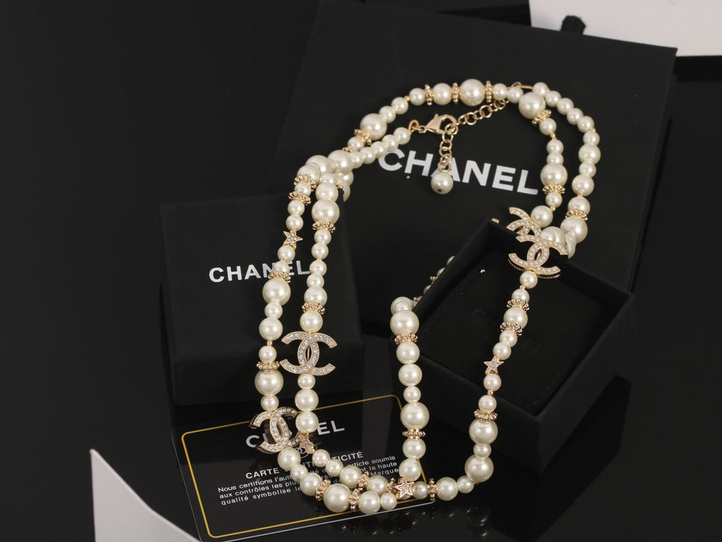 CHANEL Pearl Double-C Long Necklace