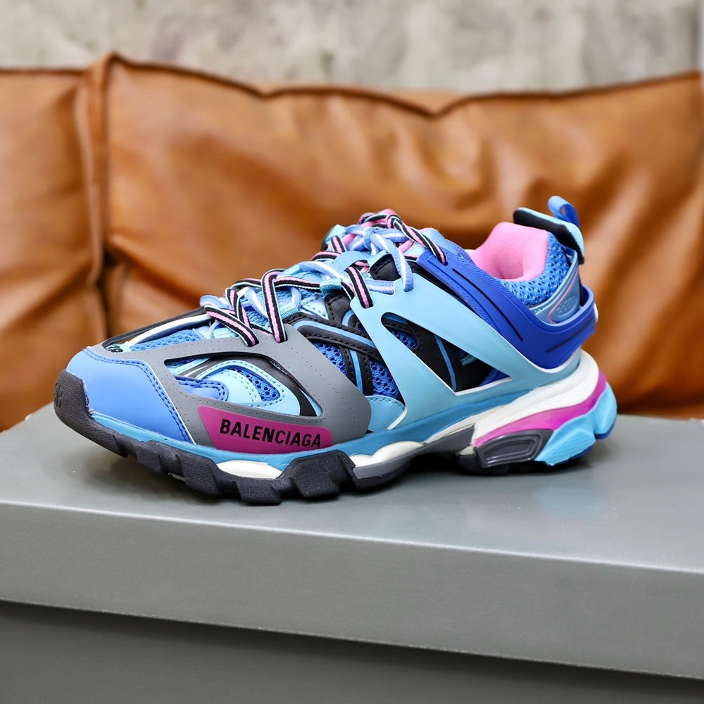 Balenciaga Men's Sneakers - Style 425775