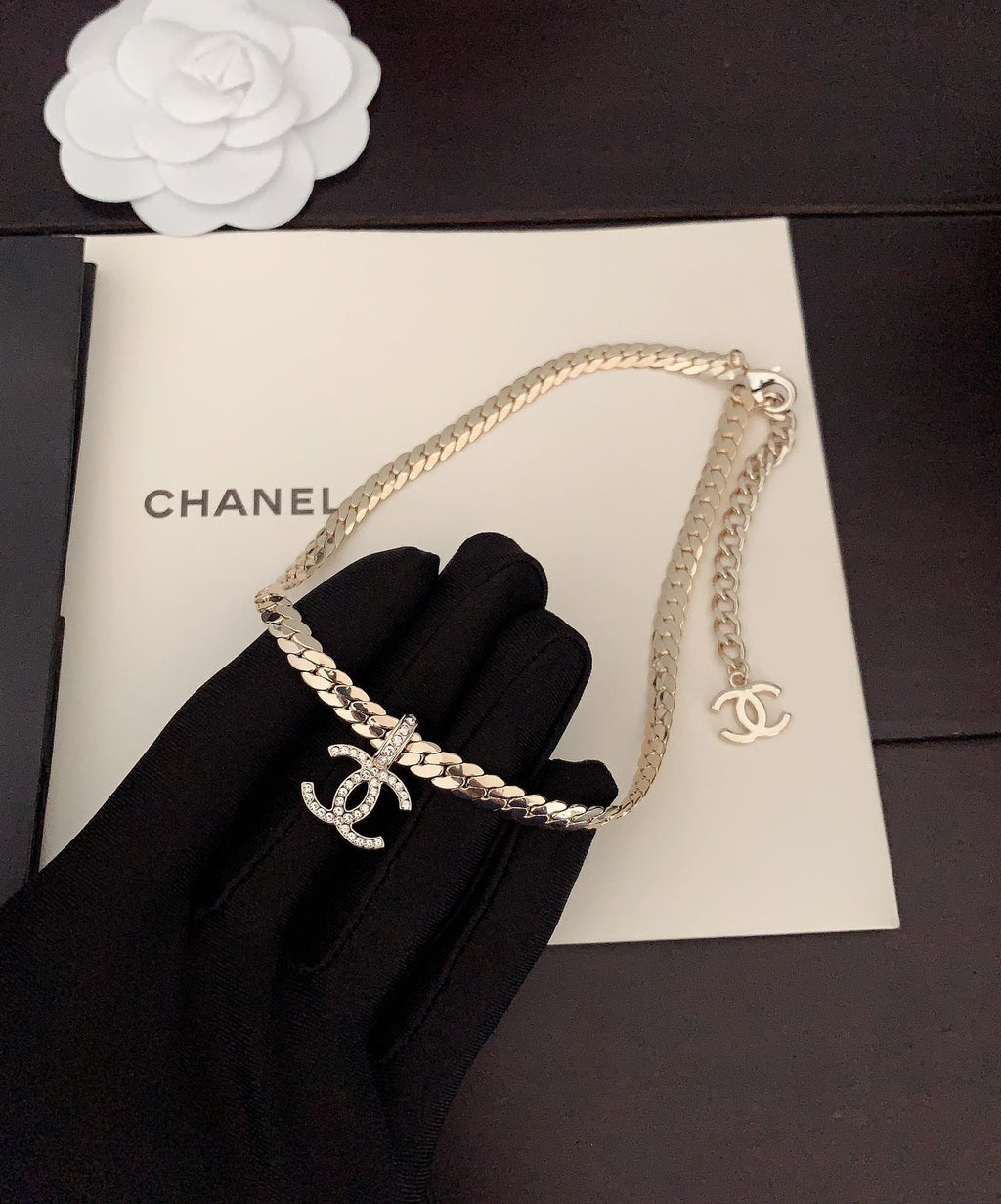 P60 Necklace