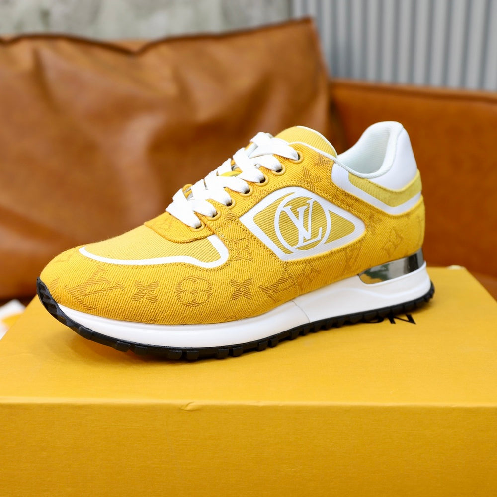 Designer Men's Sneakers - Style 425652