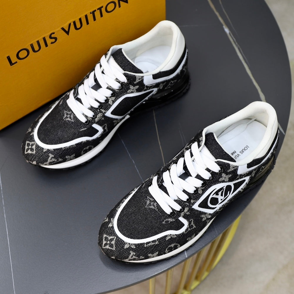 Designer Men's Sneakers - Style 425652