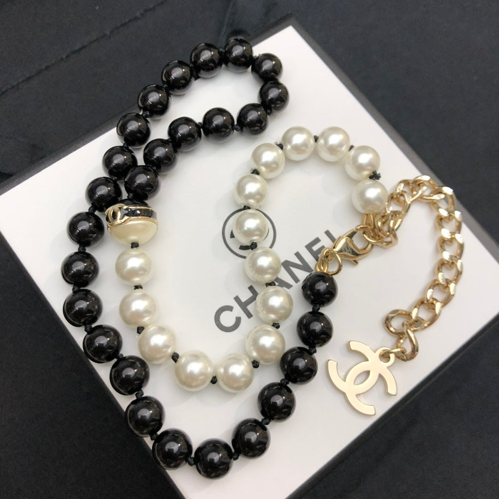 CHANEL Pearl Necklace