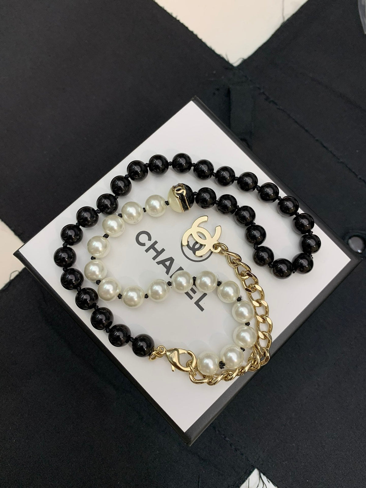 CHANEL Pearl Necklace