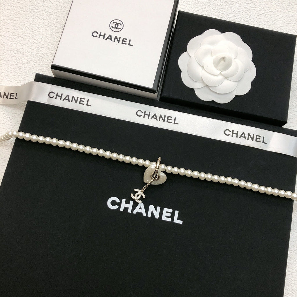 CHANEL Pearl Necklace