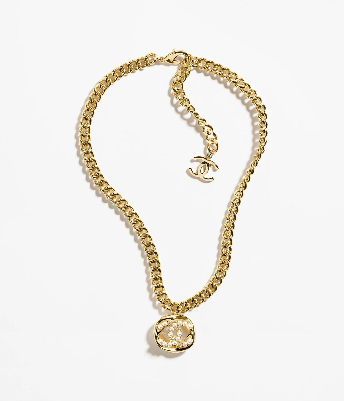 CHANEL Necklace