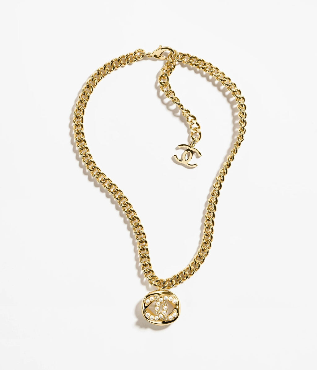 CHANEL Necklace