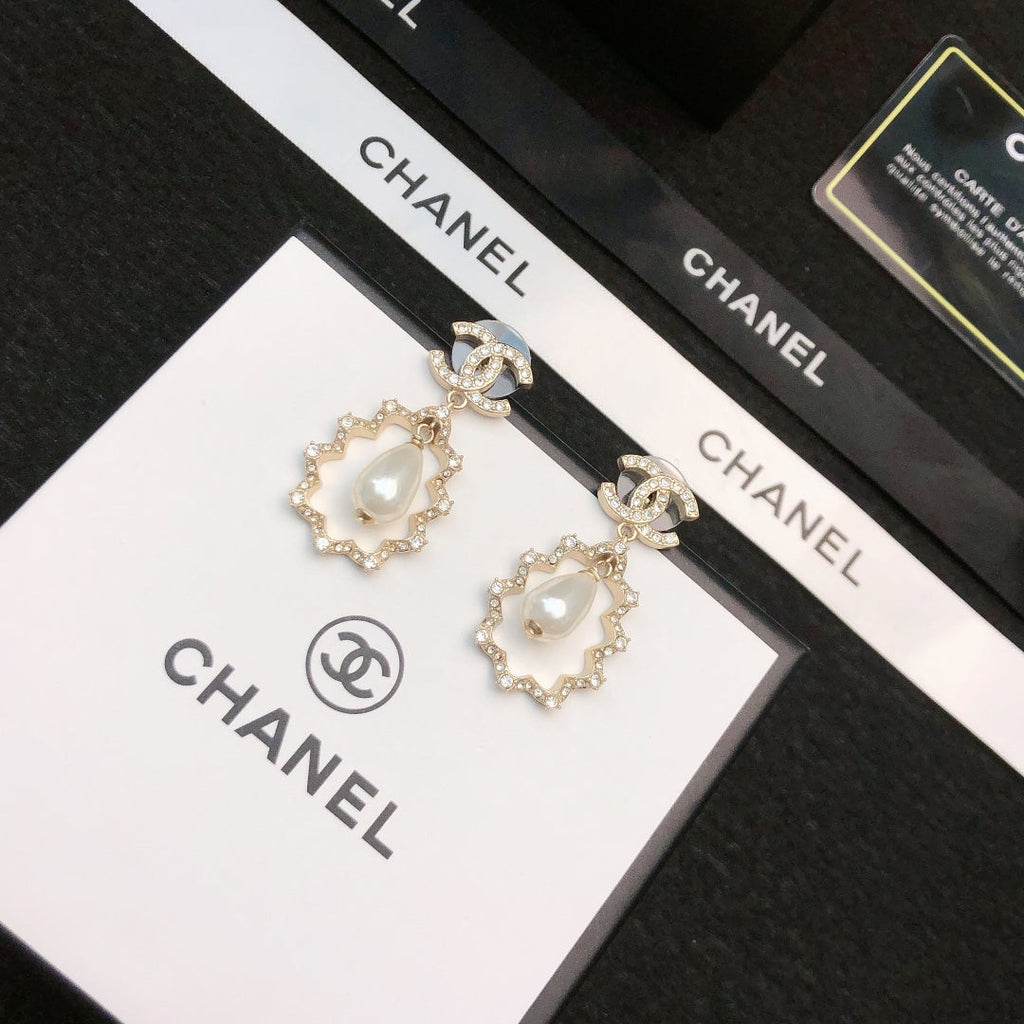CHANEL Double-C Earrings