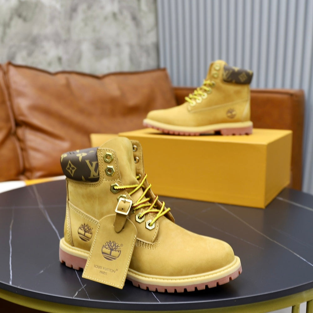 Louis Vuitton Unisex Sneakers - Style 425476