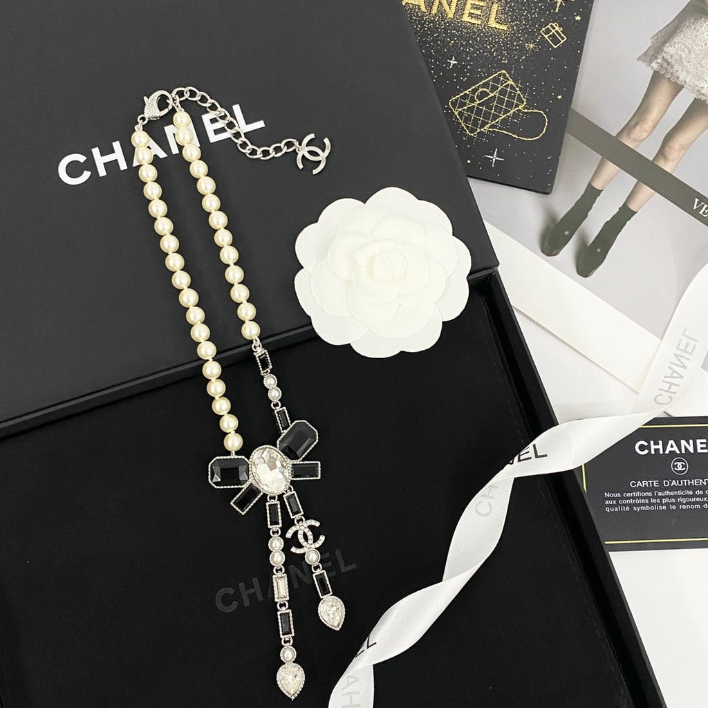 CHANEL Pearl Crystal Bow Necklace