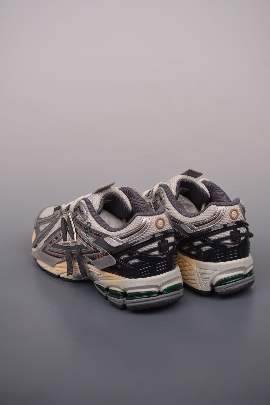 New Balance 190 240 - Image 2