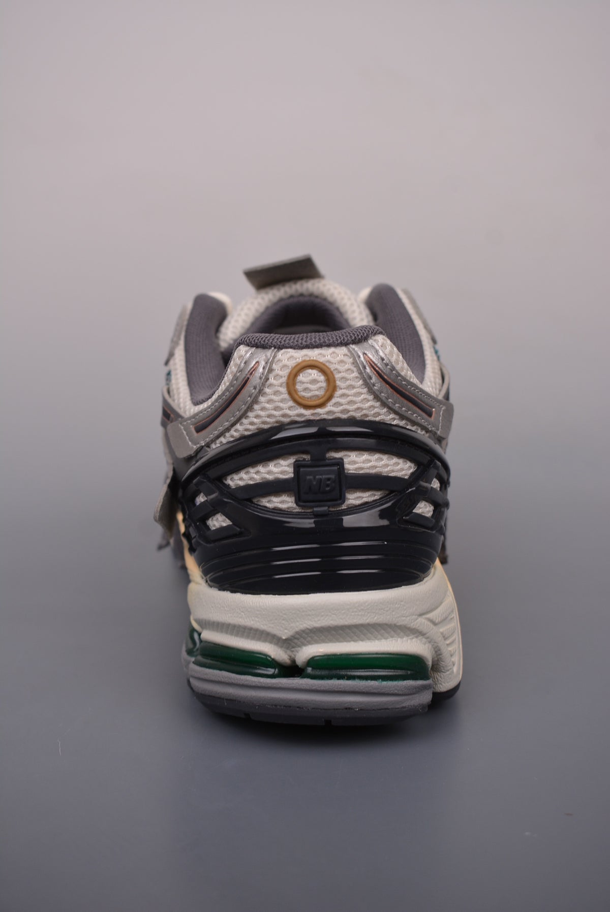 New Balance 190 240 - Image 4