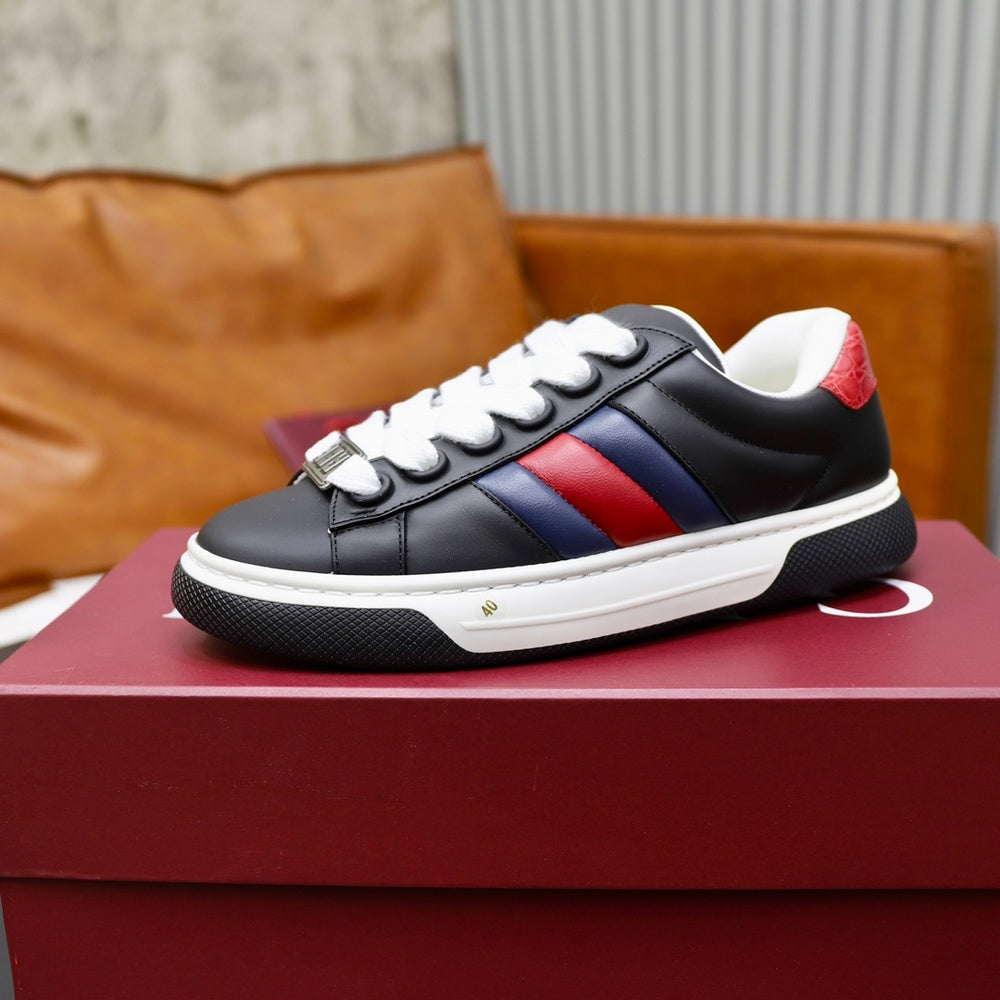 Gucci Unisex Shoes - Style 425467