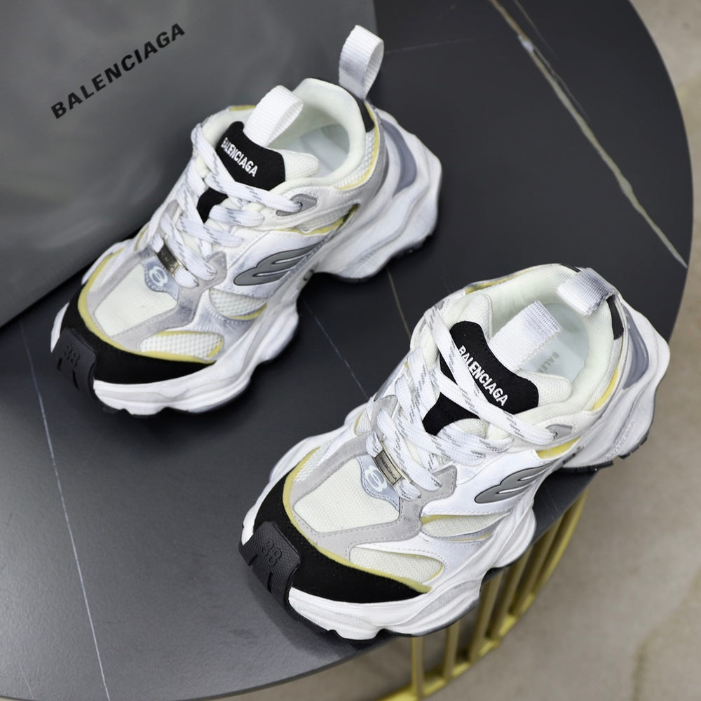 Balenciaga Men's Shoes - Style 425832