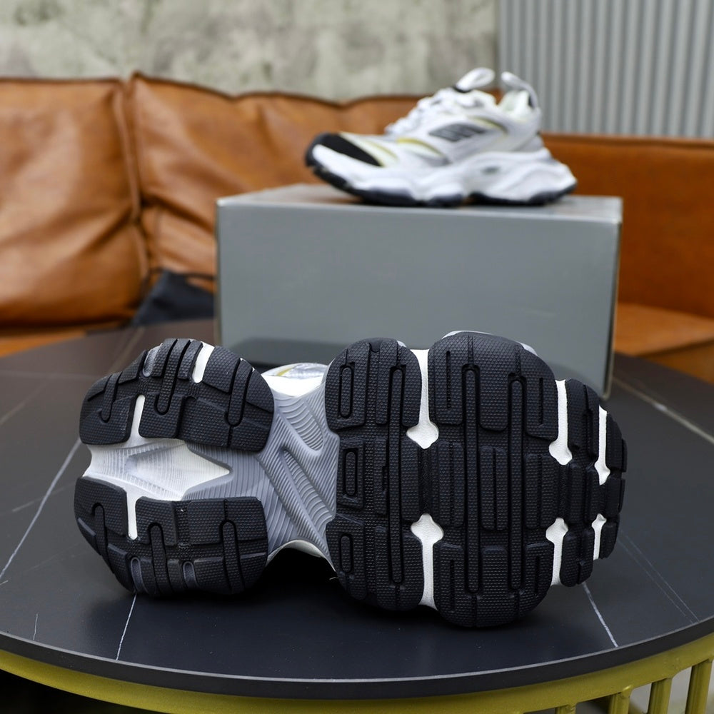 Balenciaga Men's Shoes - Style 425832
