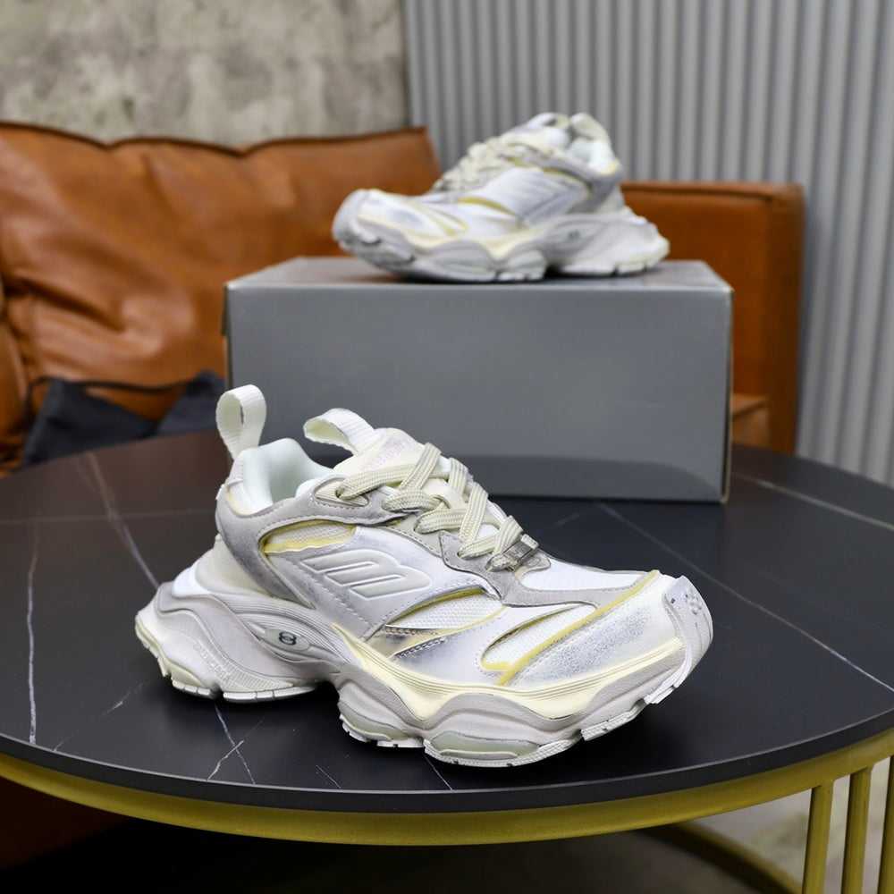 Balenciaga Men's Shoes - Style 425840