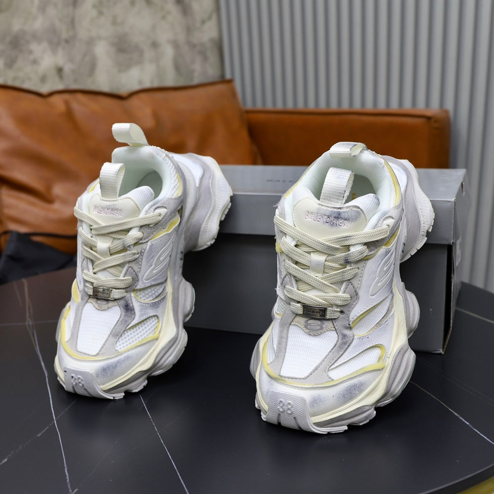 Balenciaga Men's Shoes - Style 425840
