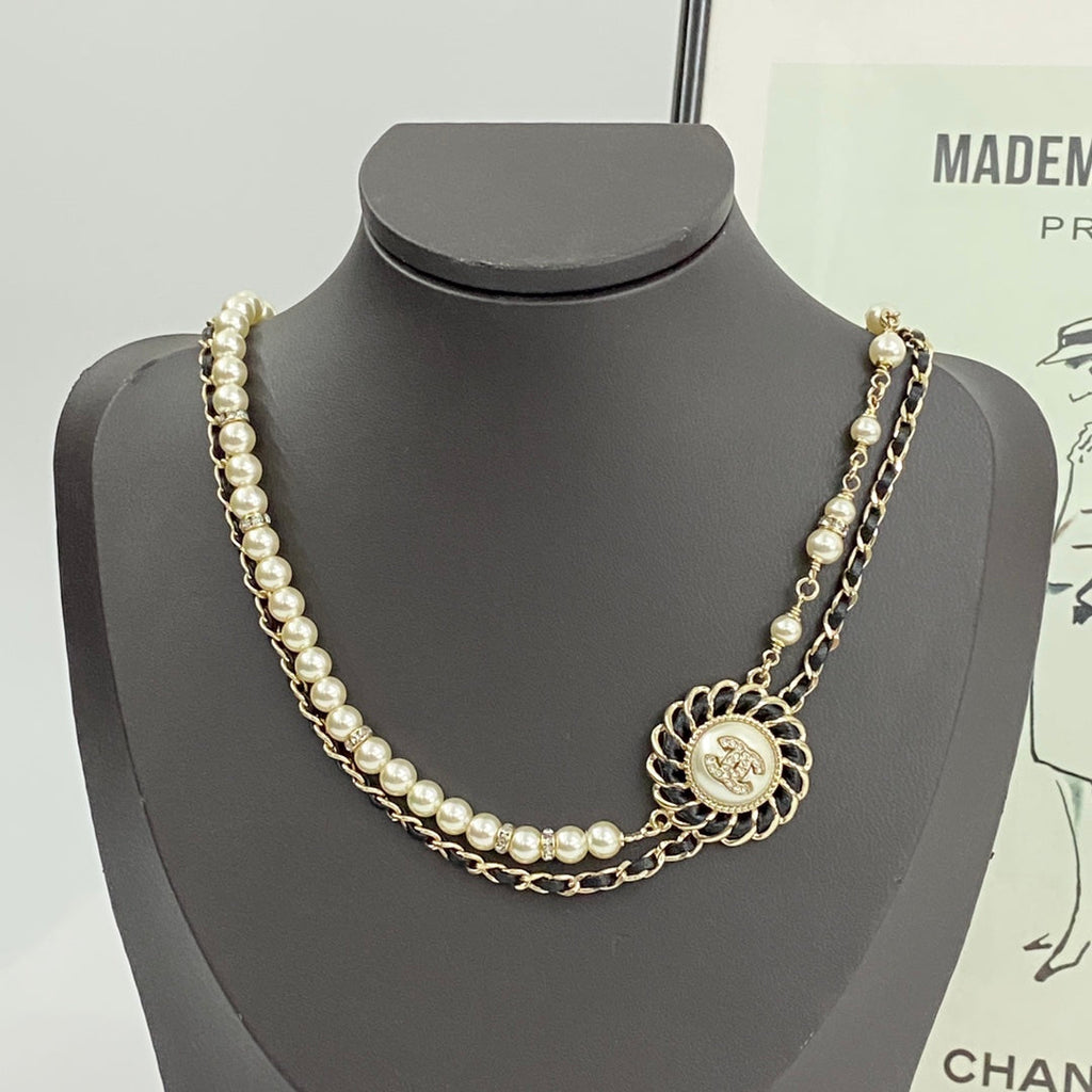 CHANEL Pearl Necklace