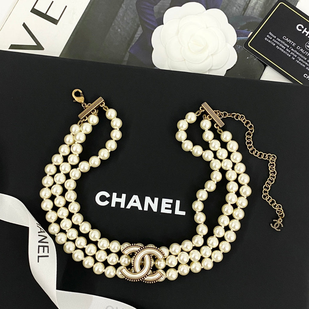 CHANEL Pearl Mother-of-Pearl Double-C Necklace