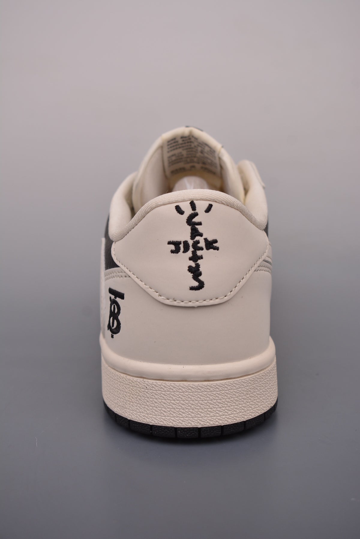 Fragment x Travis Scott x Nike Air Jordan 1 Low - Image 4