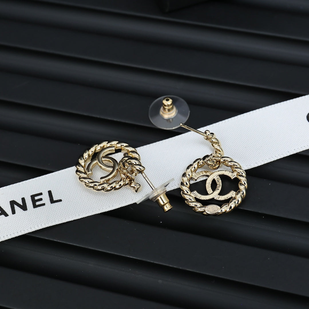 CHANEL Double-C Earrings