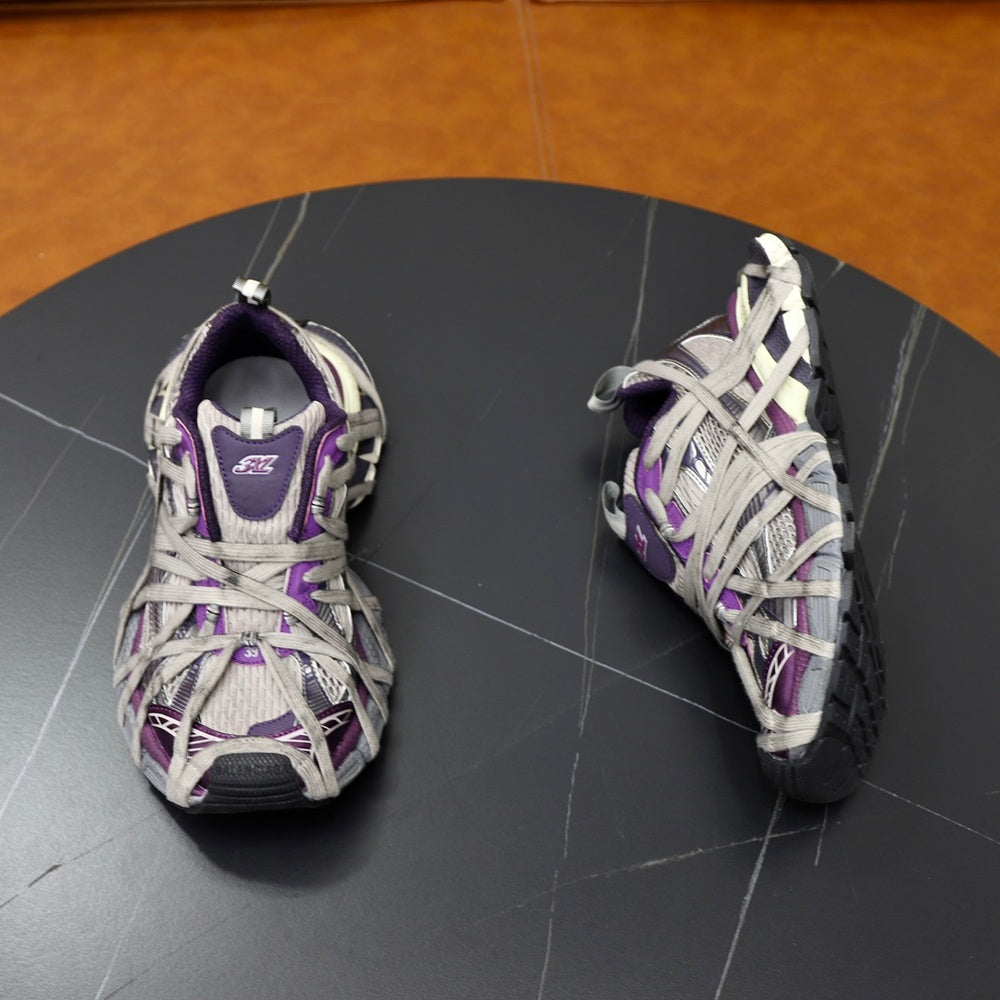 Designer Men's Sneakers - Style 425463