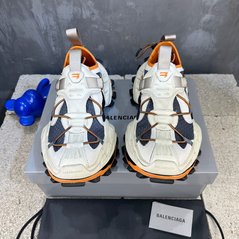 Balenciaga 巴黎15代 Balenciaga 巴黎世家 独家版本 Sneaker #01 - Color 01 - Image 2