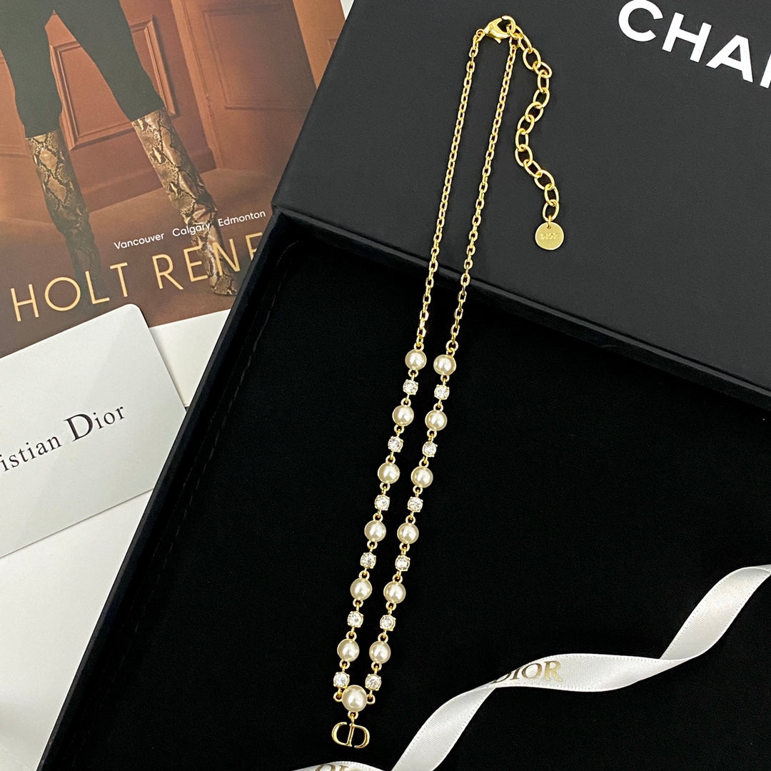 DIOR Pearl Pendant Necklace