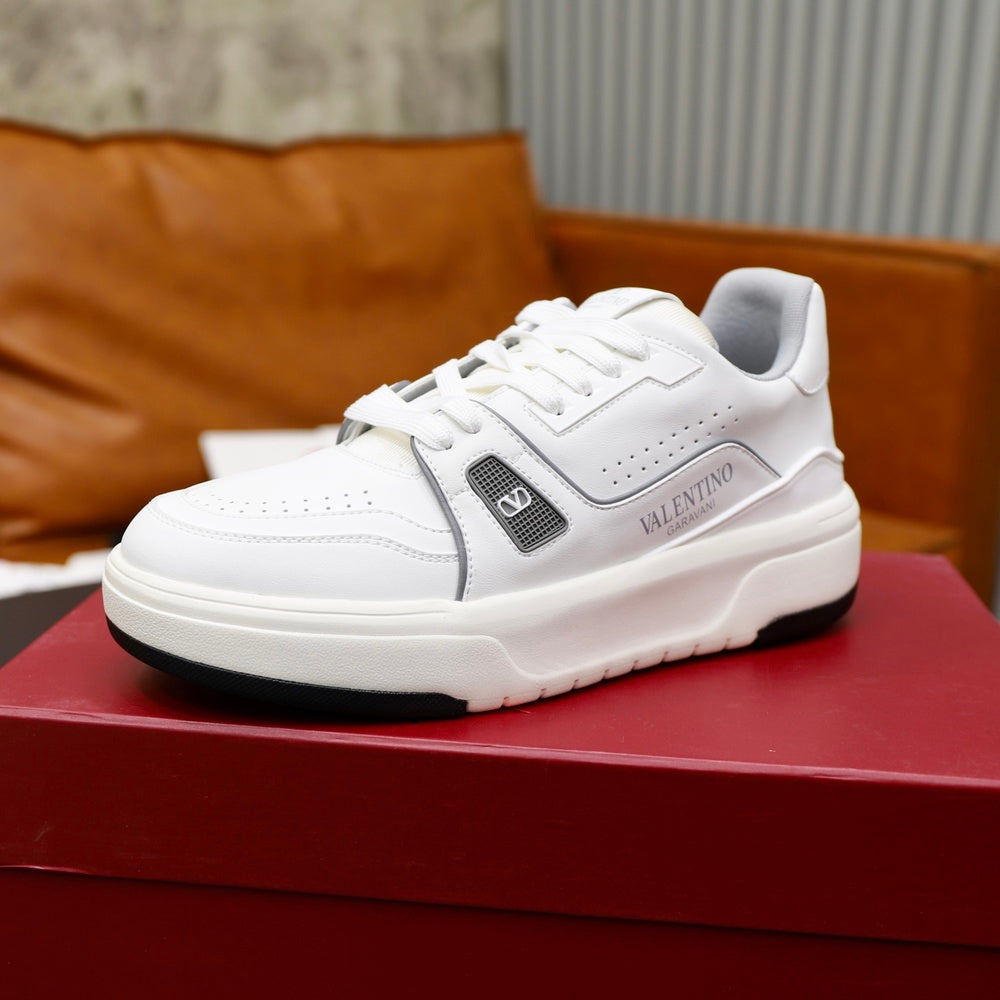 Valentino Unisex Sneakers - Style 426357