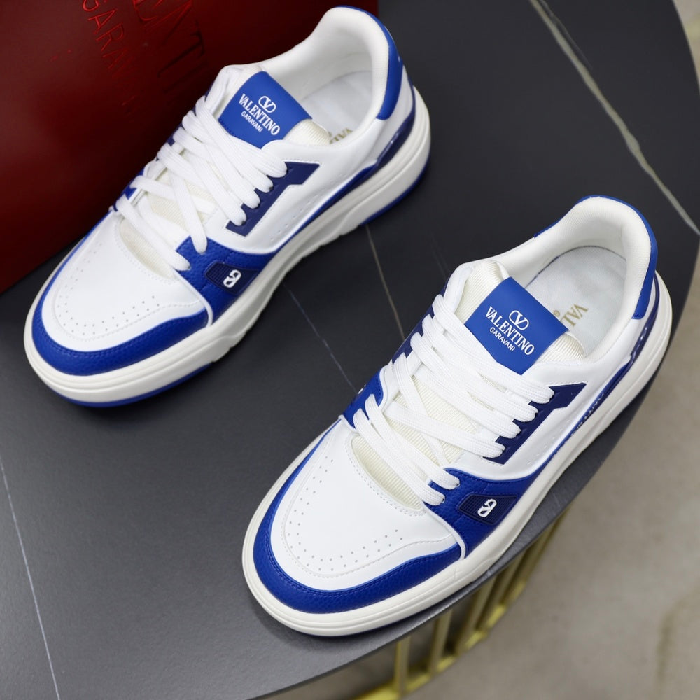 Valentino Unisex Sneakers - Style 426357