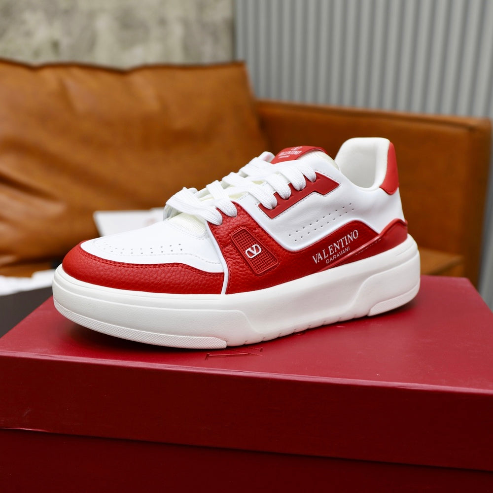 Valentino Unisex Sneakers - Style 426357
