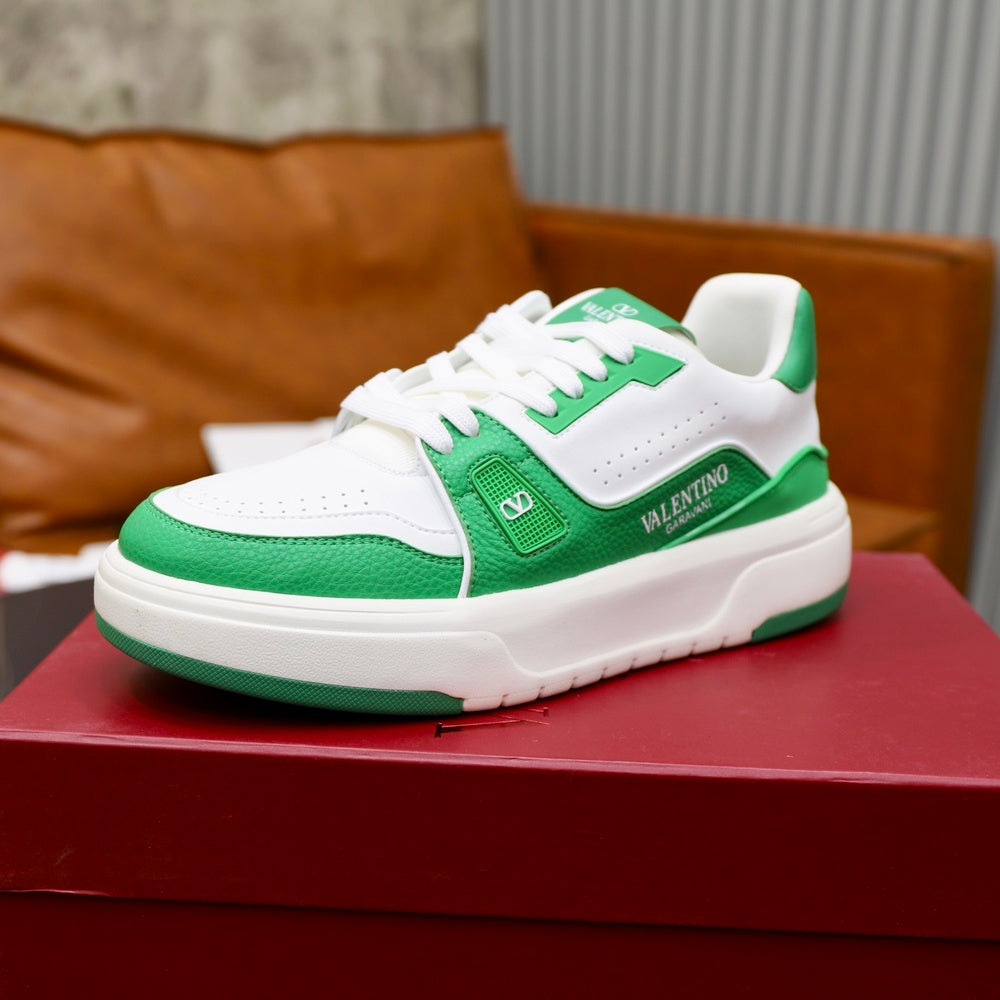 Valentino Unisex Sneakers - Style 426357