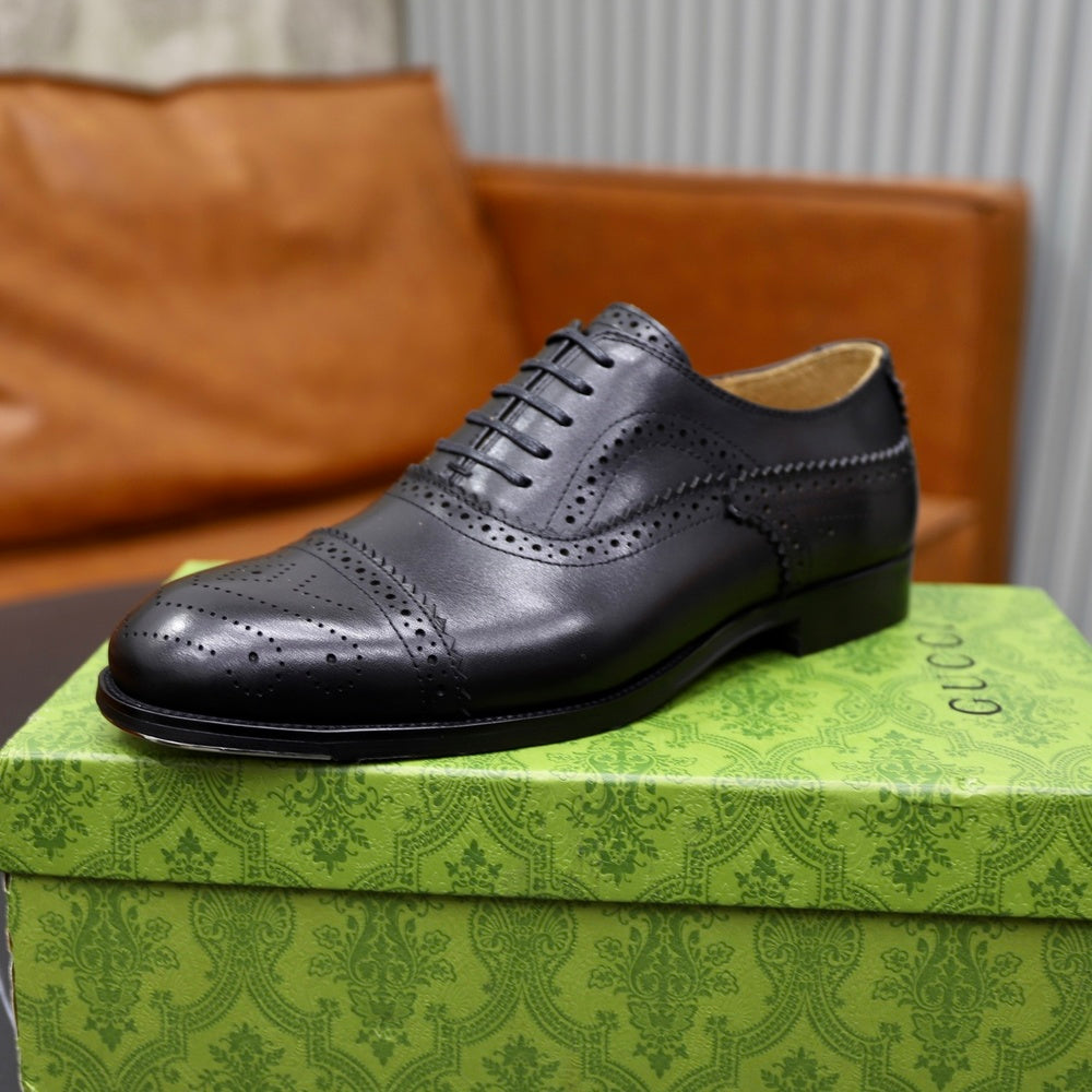 Gucci Men's Dress Shoes - Style 426524