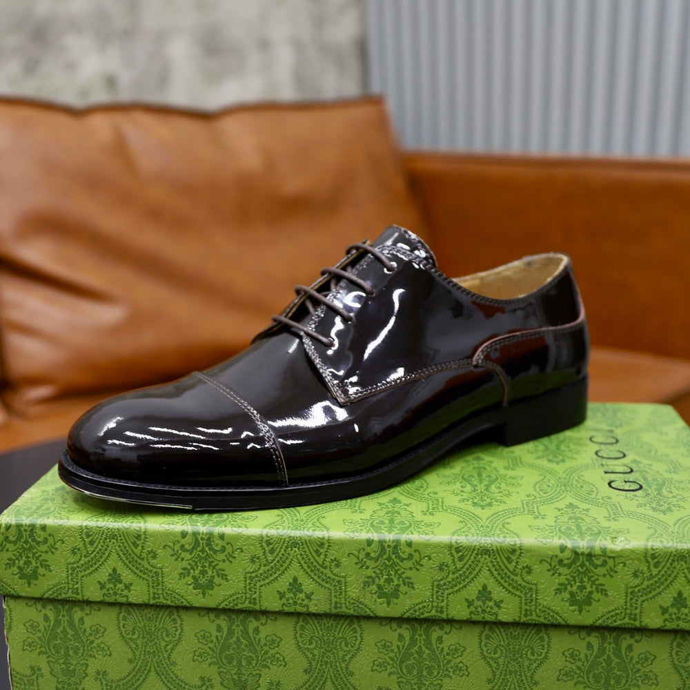 Gucci Men's Dress Shoes - Style 426524