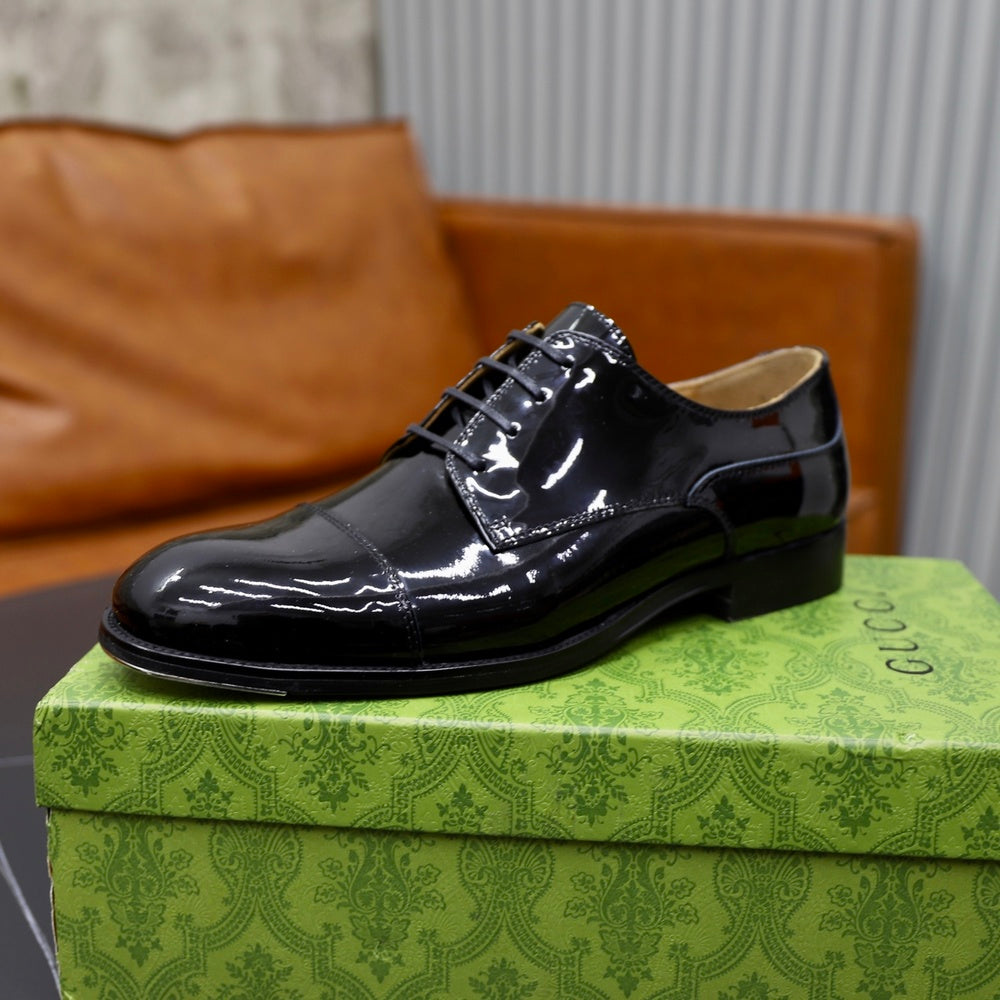 Gucci Men's Dress Shoes - Style 426524