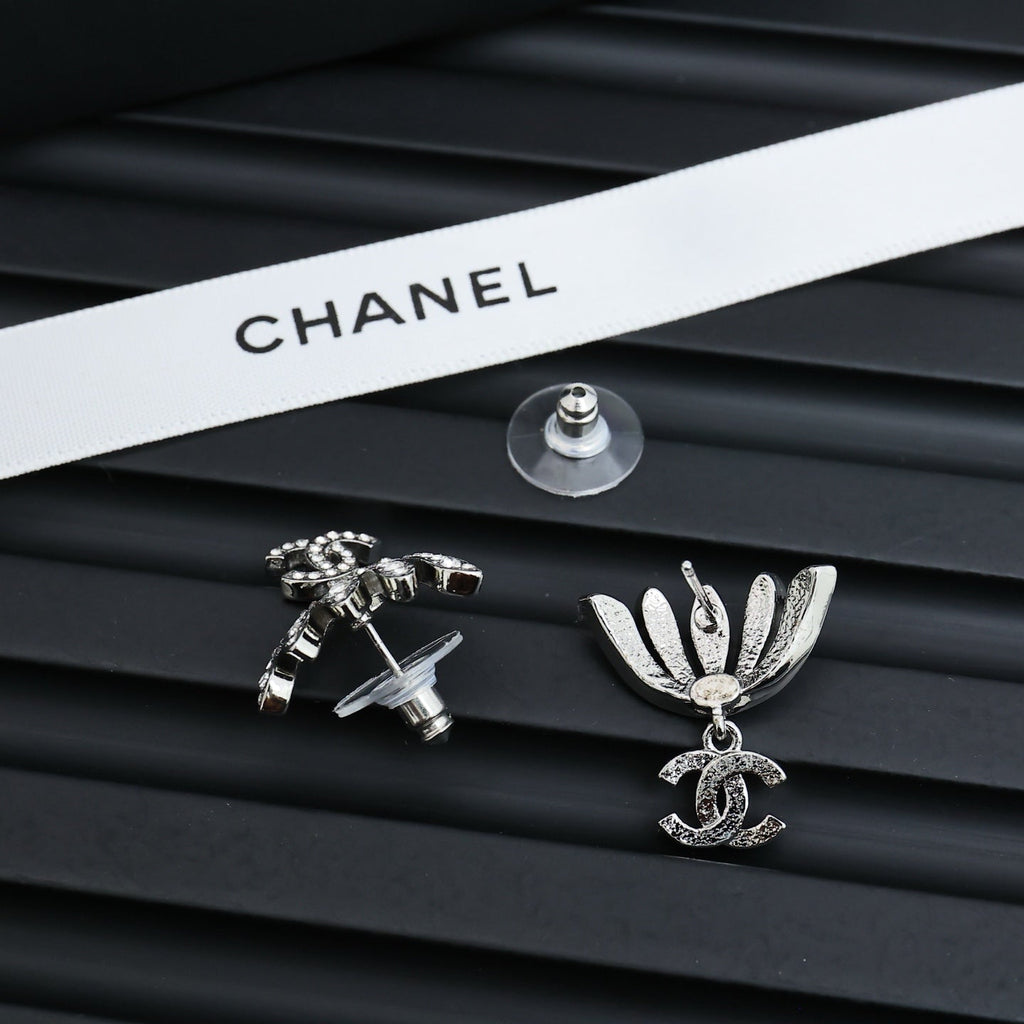 CHANEL Crystal Earrings