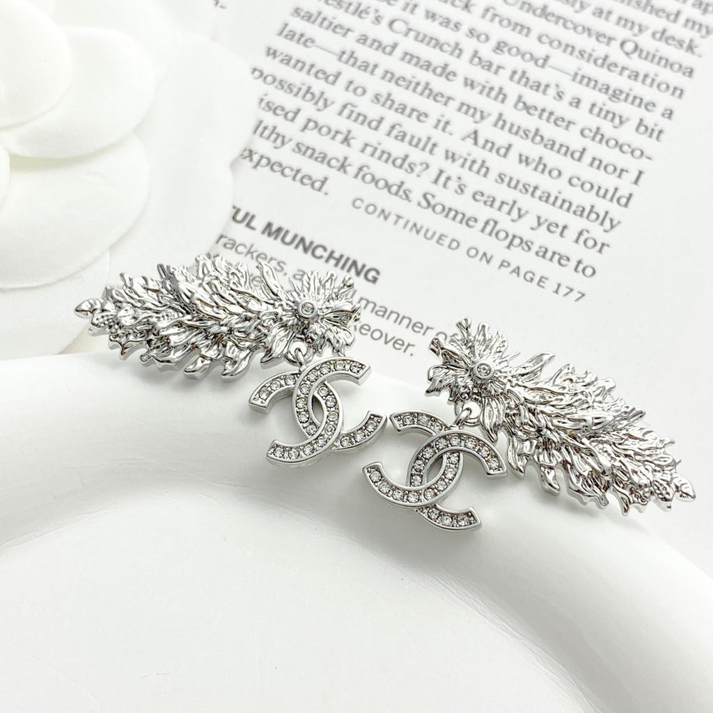 CHANEL Crystal Double-C Pendant Necklace