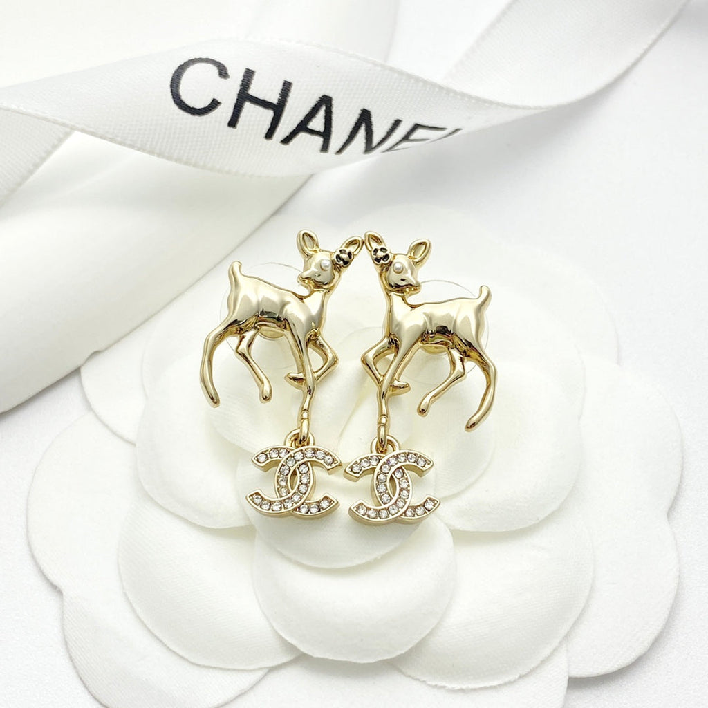 CHANEL Crystal Enamel Double-C Pendant Necklace
