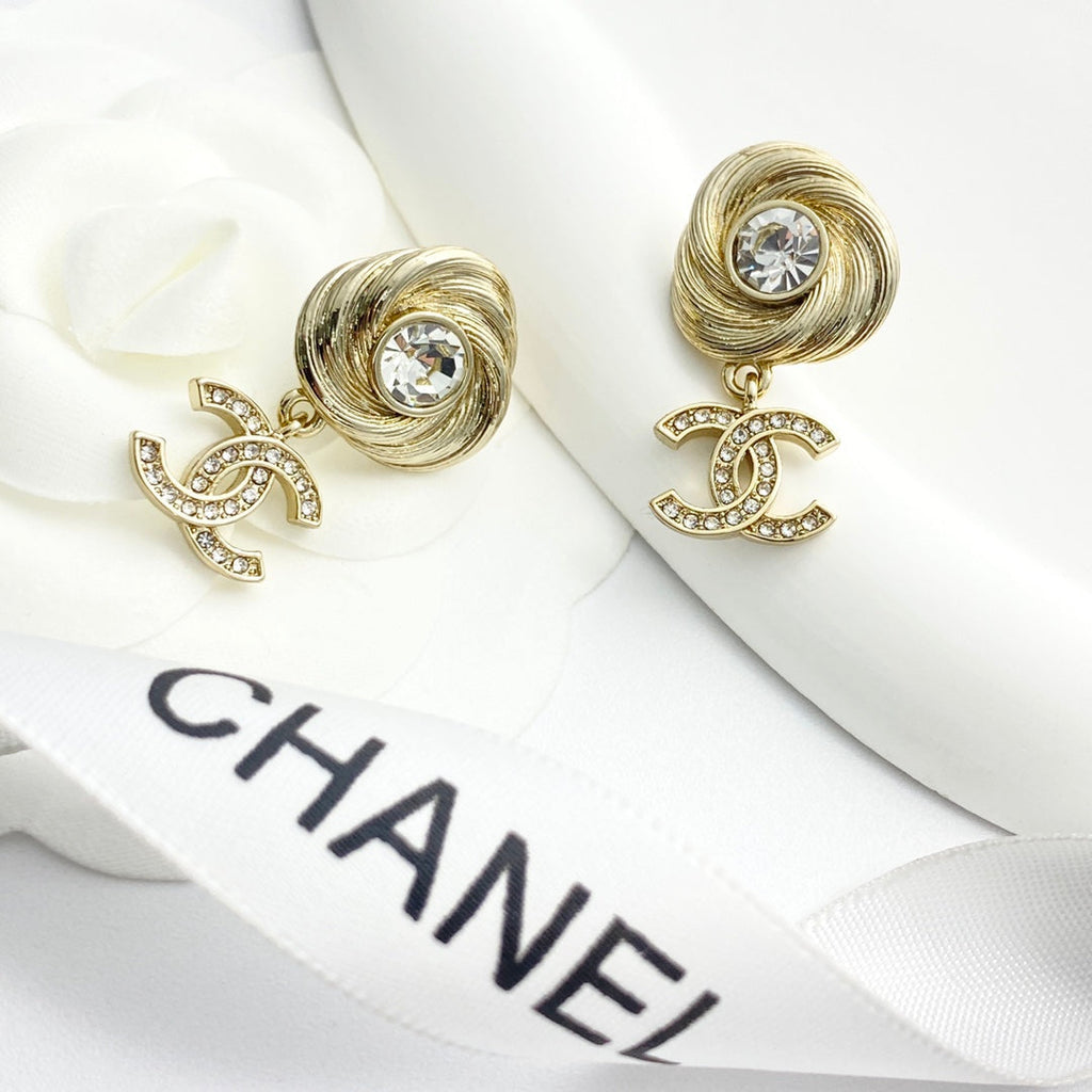 CHANEL Crystal Double-C Pendant Necklace
