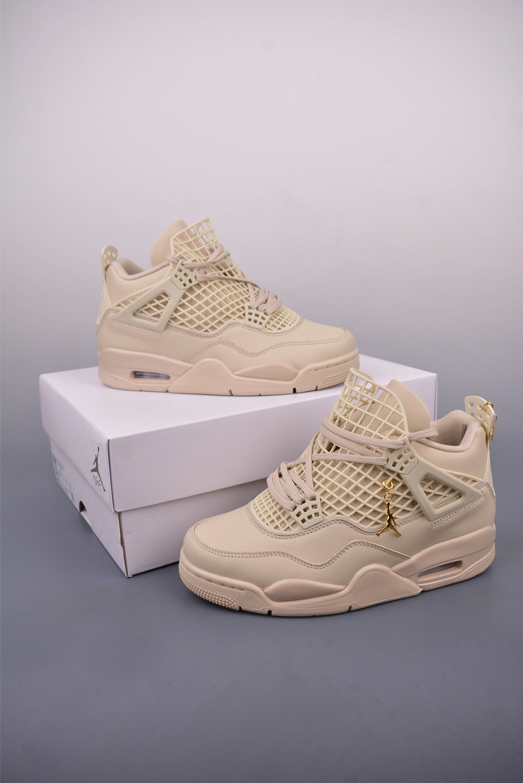 Nike Air Jordan 4 Retro - Image 5