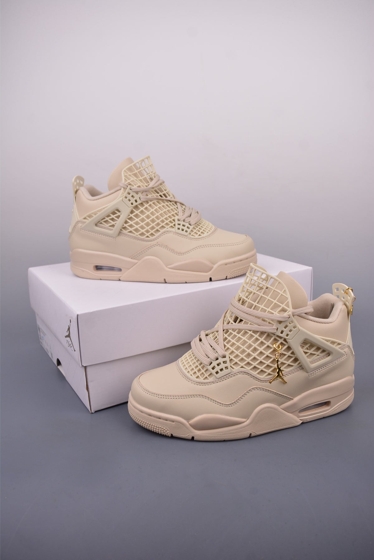 Nike Air Jordan 4 Retro - Image 5