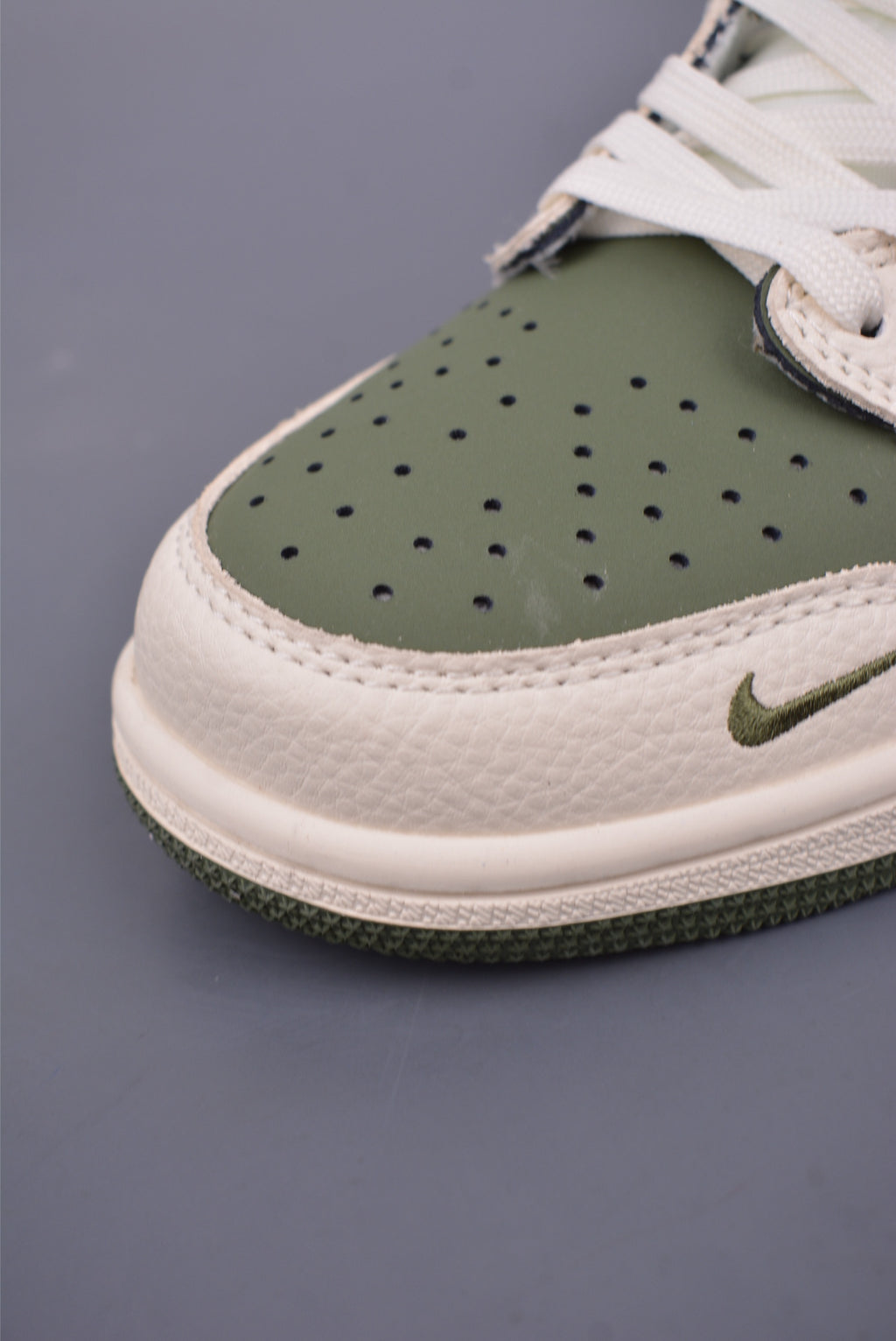 Fragment x Travis Scott x Nike Air Jordan 1 Low - Image 6
