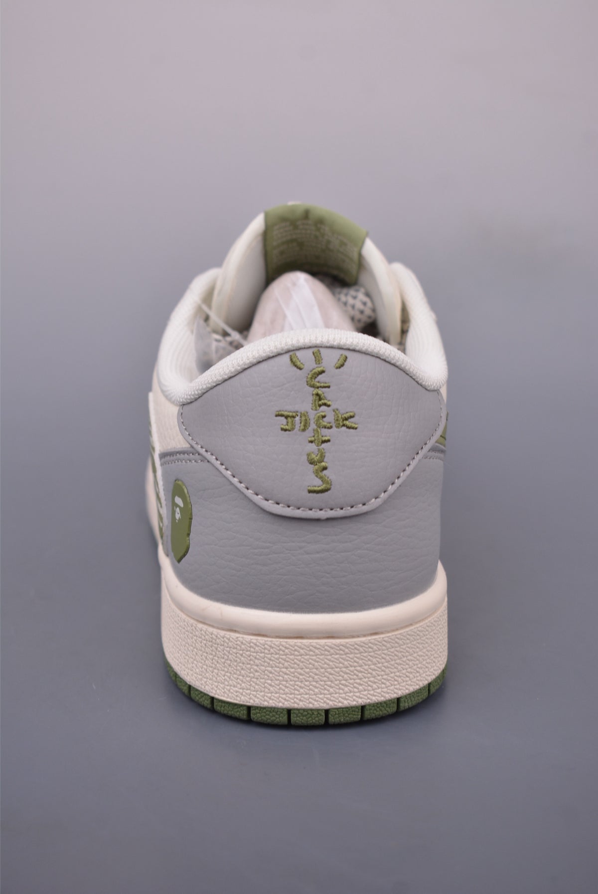 Fragment x Travis Scott x Nike Air Jordan 1 Low - Image 4