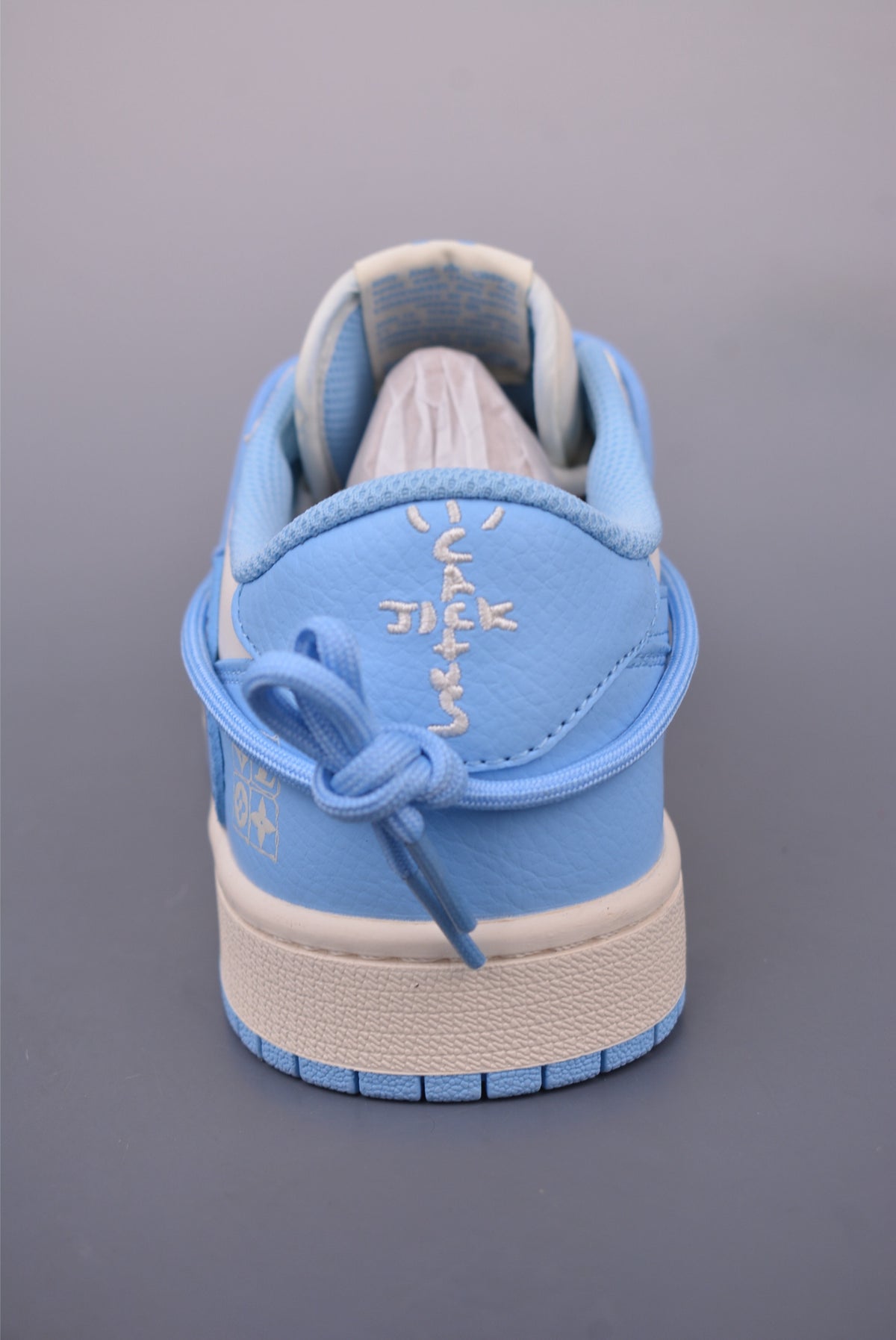 Fragment x Travis Scott x Nike Air Jordan 1 Low - Image 4