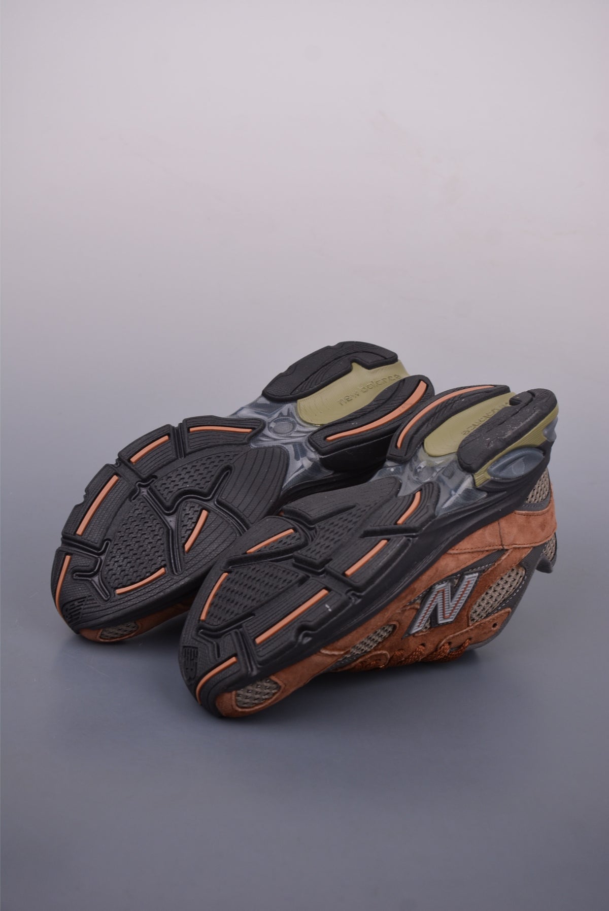 New Balance 240 2010 - Image 3