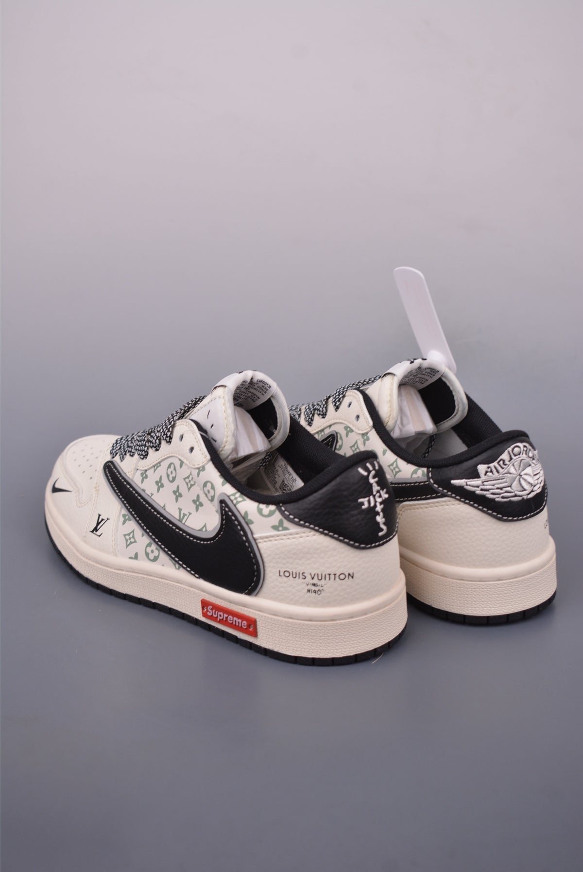 Fragment x Travis Scott x Nike Air Jordan 1 Low - Image 2