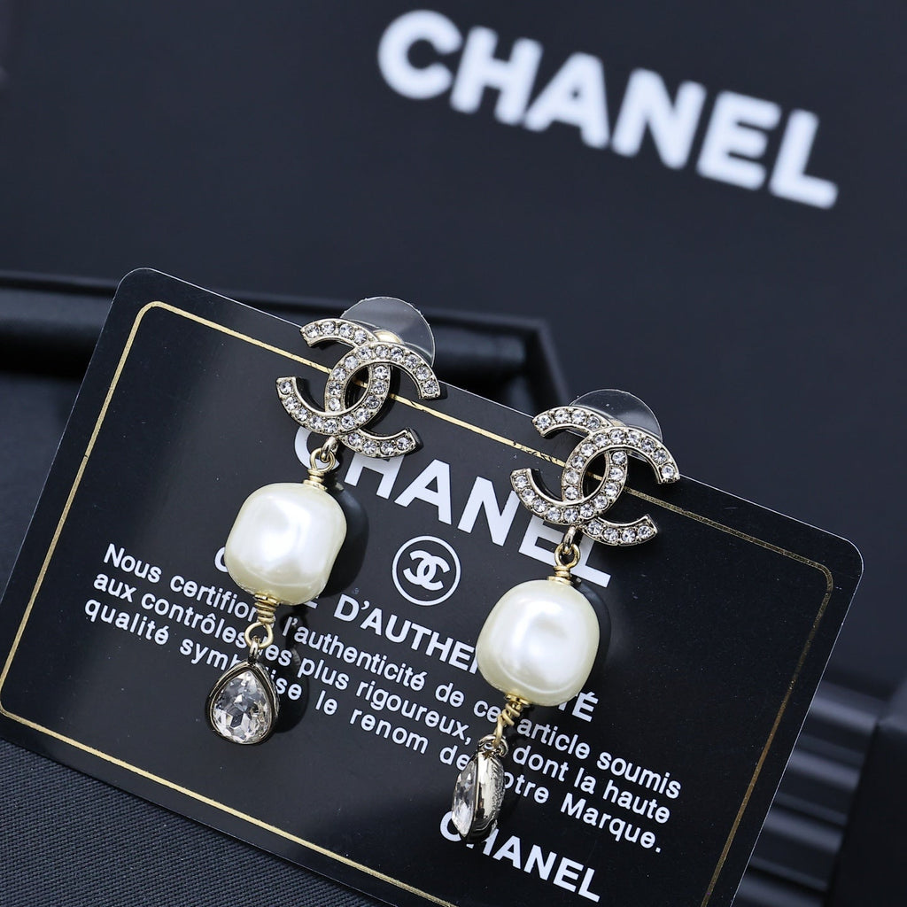 CHANEL Pearl Tassel Earrings